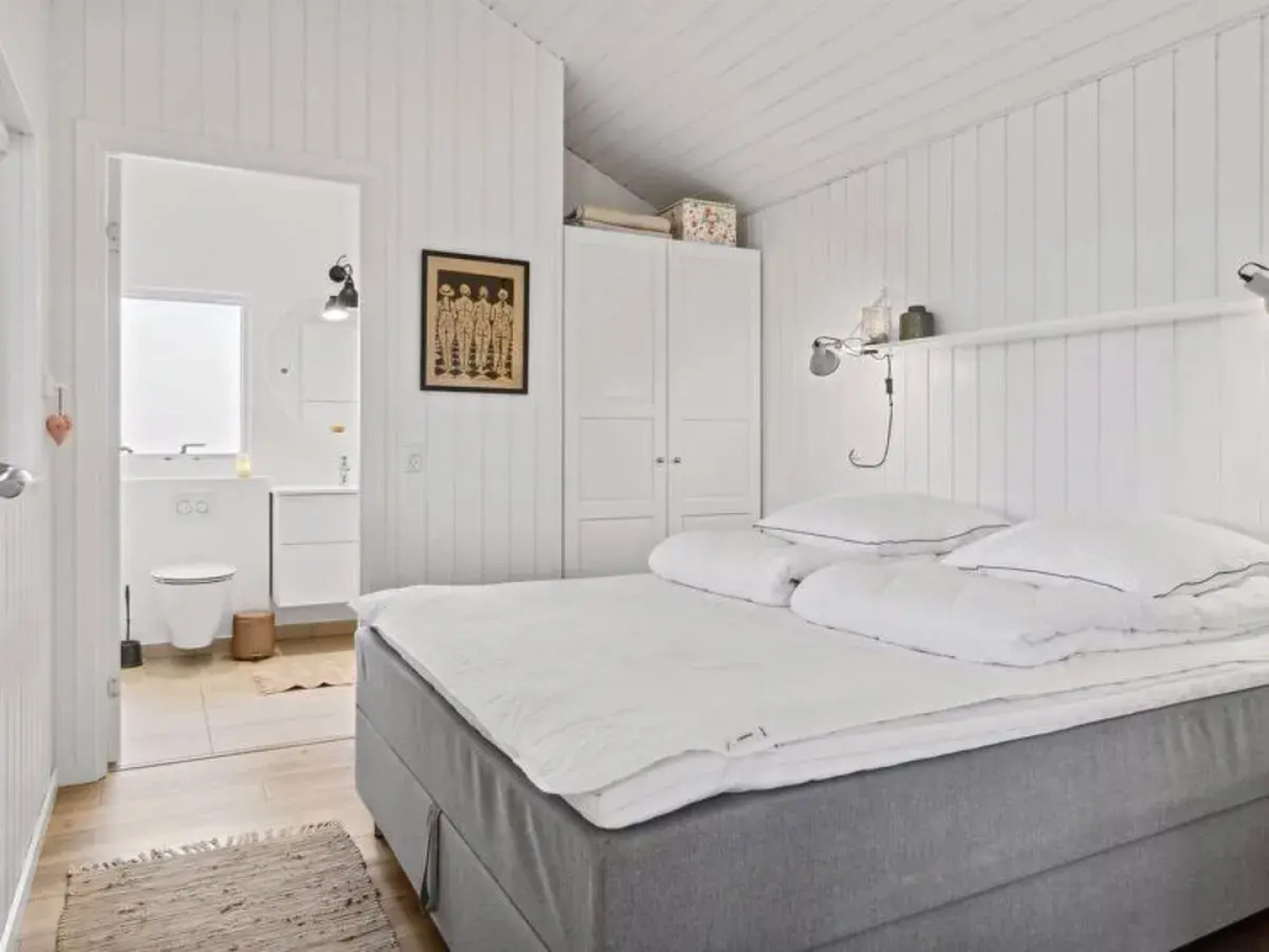 "Gregor" - 300m from the sea in Sealand