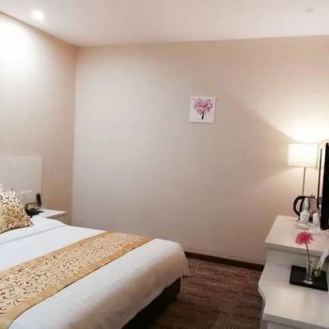 Jiangchengzhixing Hankou Railway Station