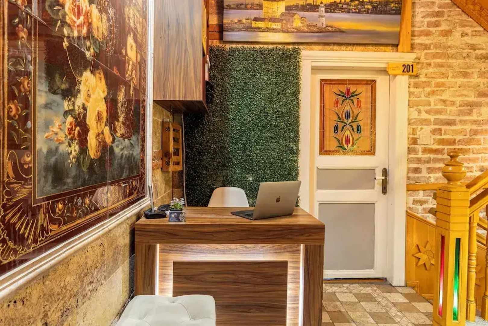 Astra Boutique Hotel