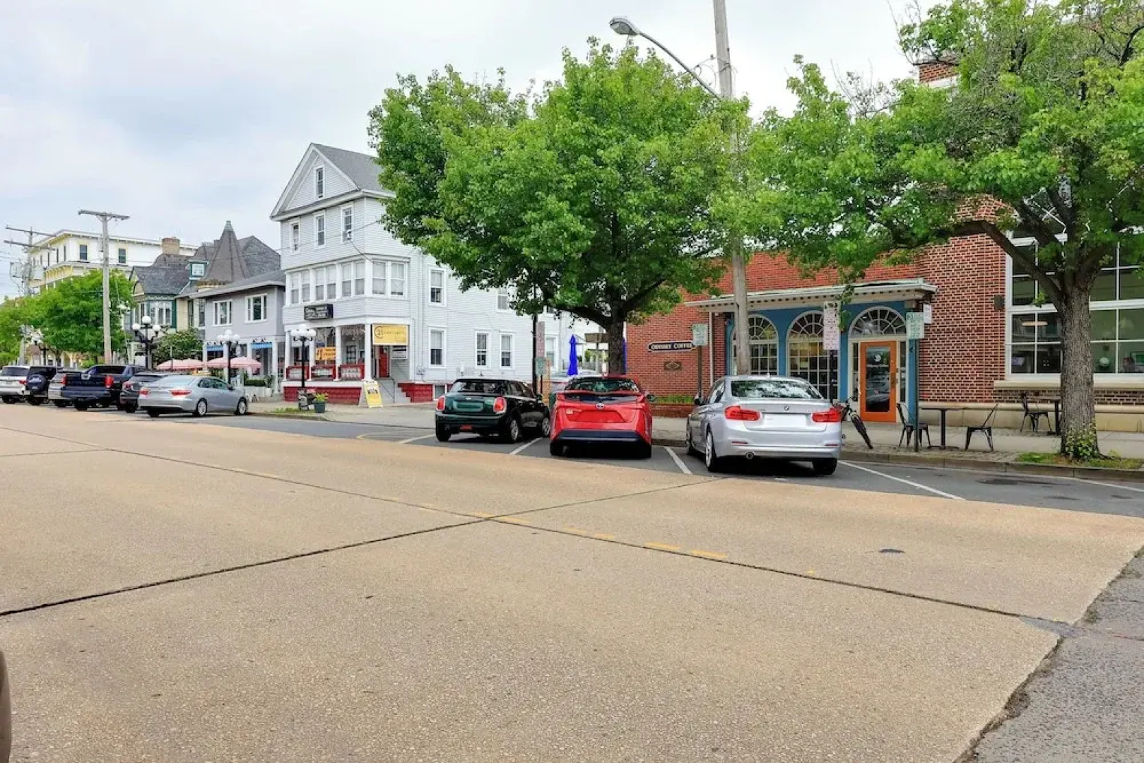 Walk to Downtown & Beach: Ocean Grove Apartment!