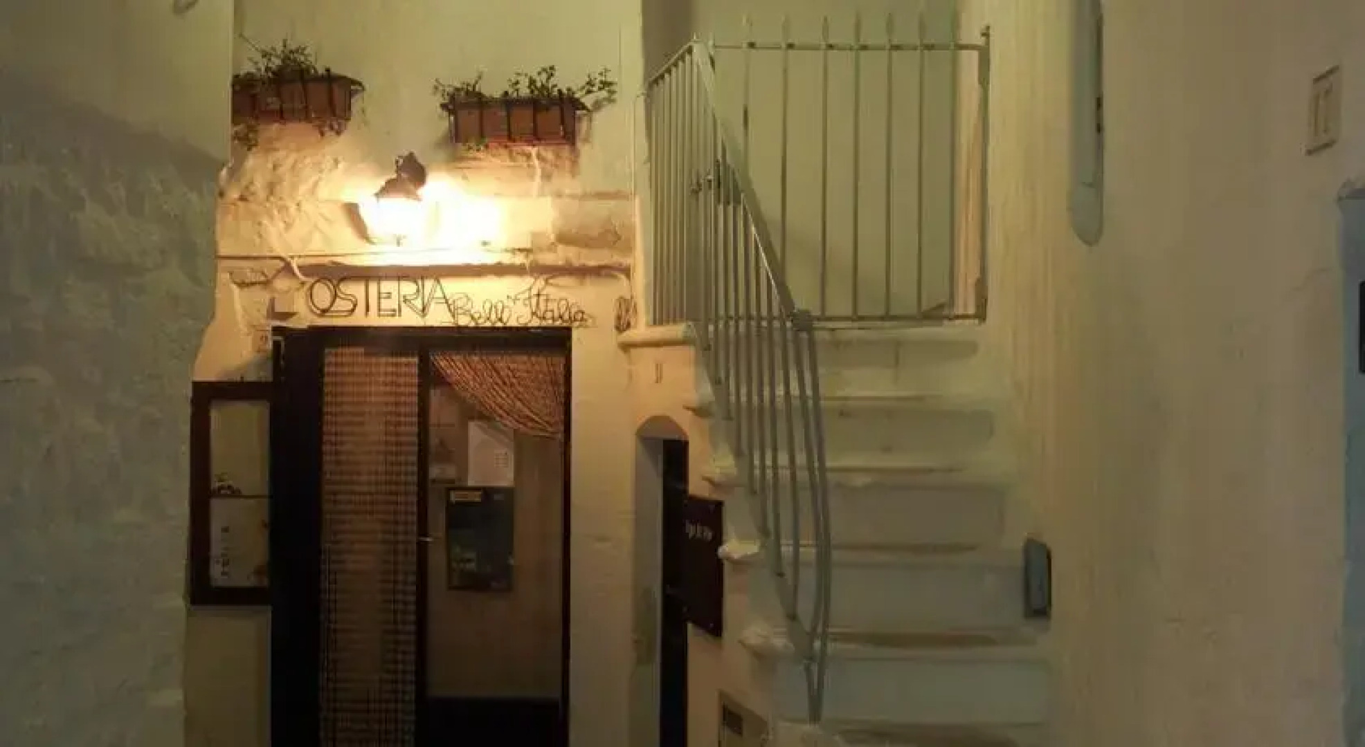 Charming Cozy Two Levels Studio