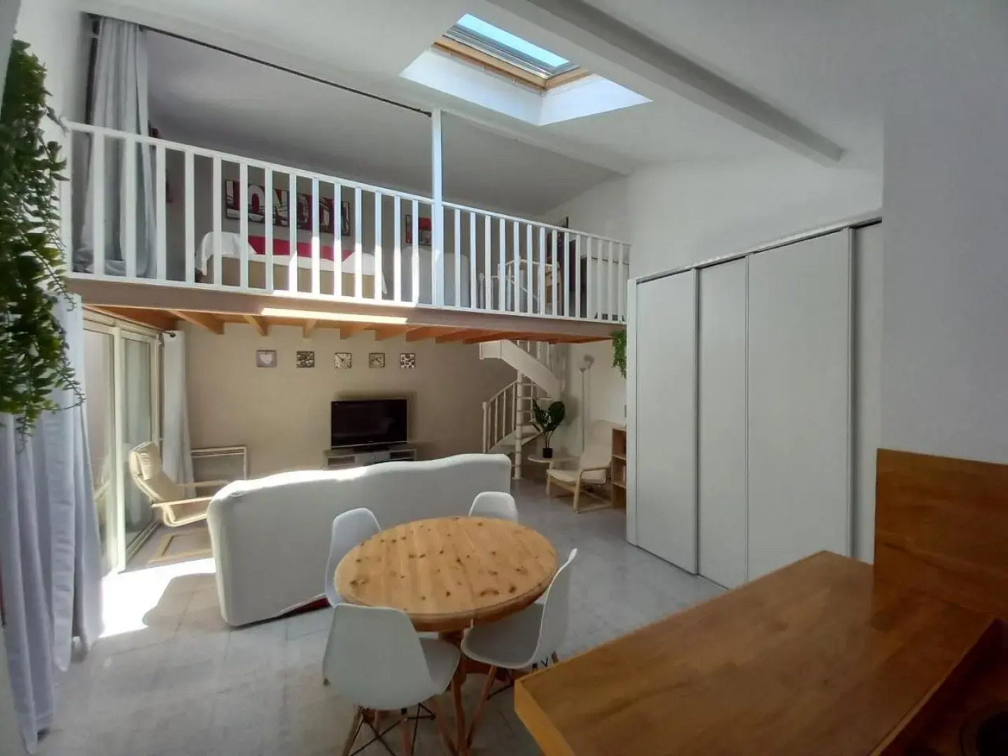 Studio Proche Paris Et Disneyland Paris