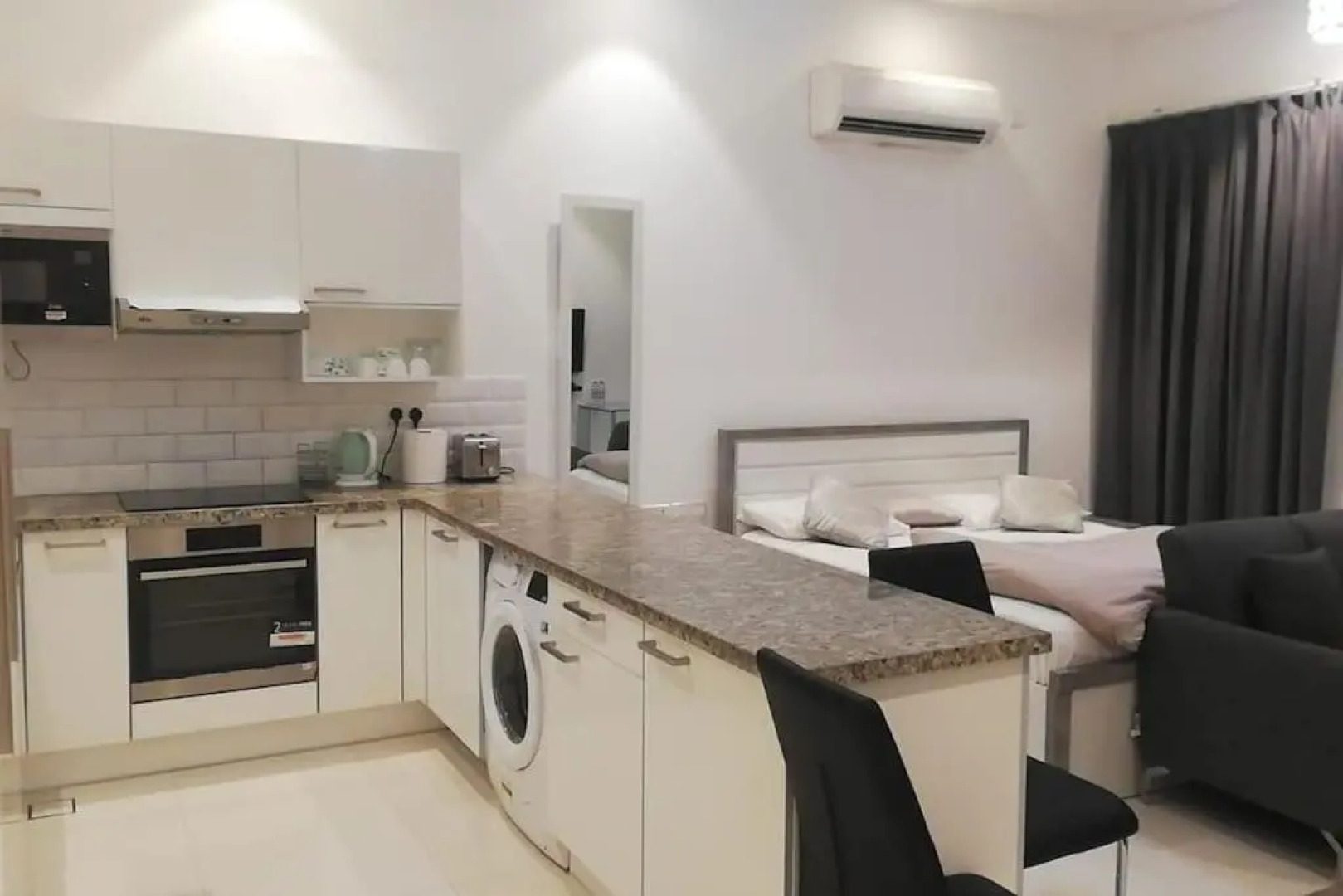 Hawana Salalah Laguna Studio