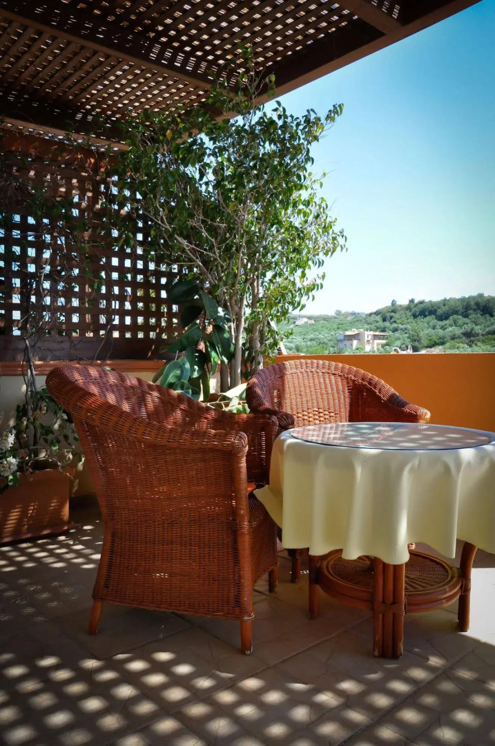 Orsalia Luxury Suites