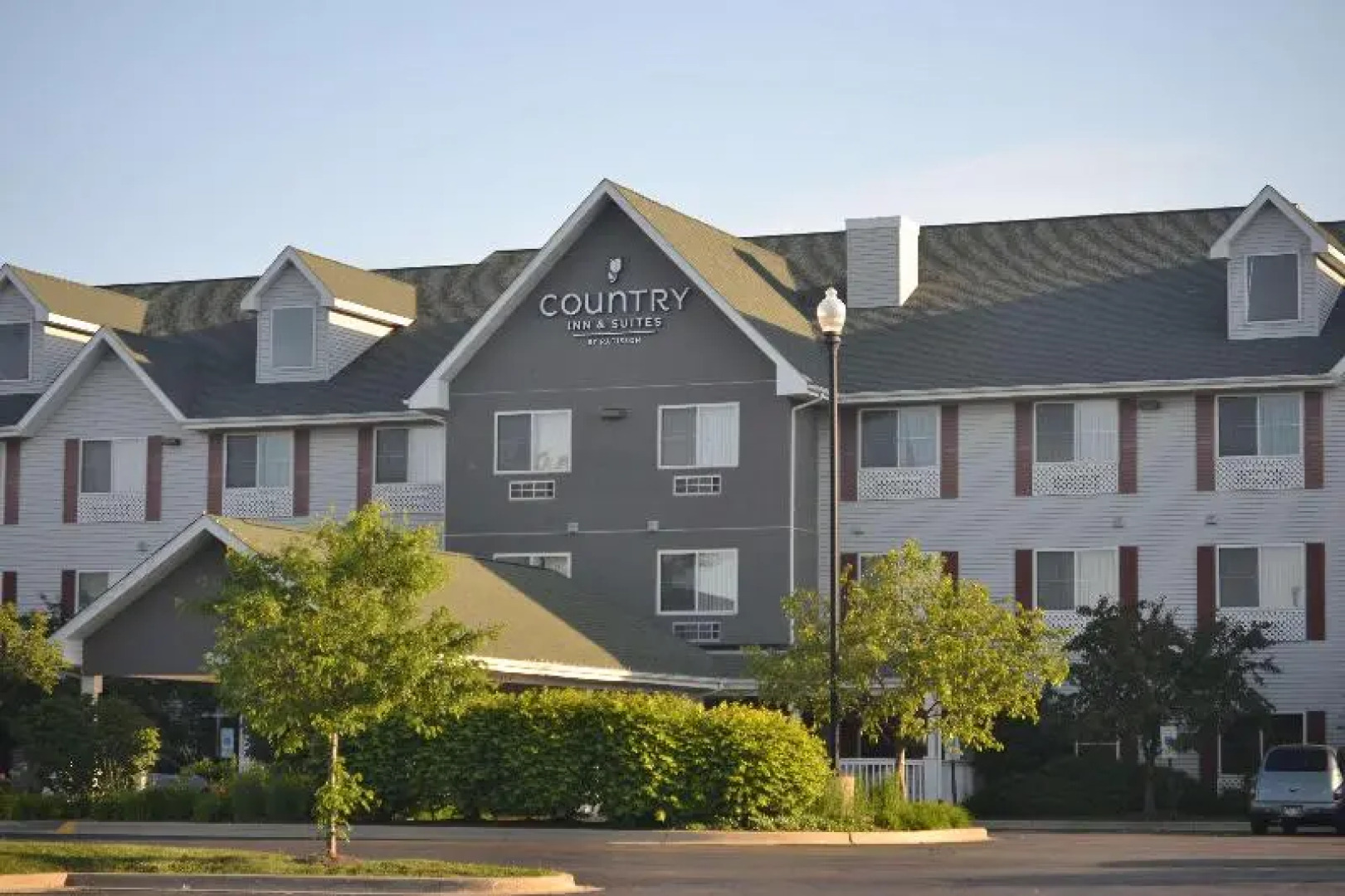 Country Inn & Suites Gurnee