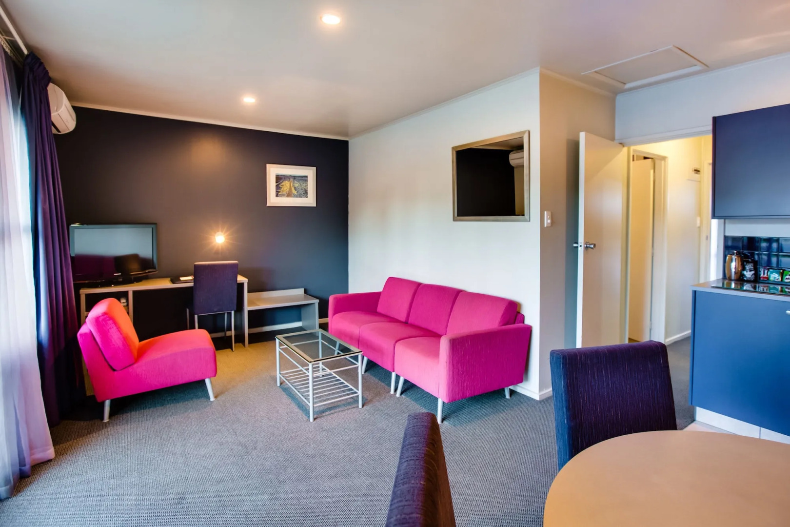 ASURE Colonial Lodge Motel