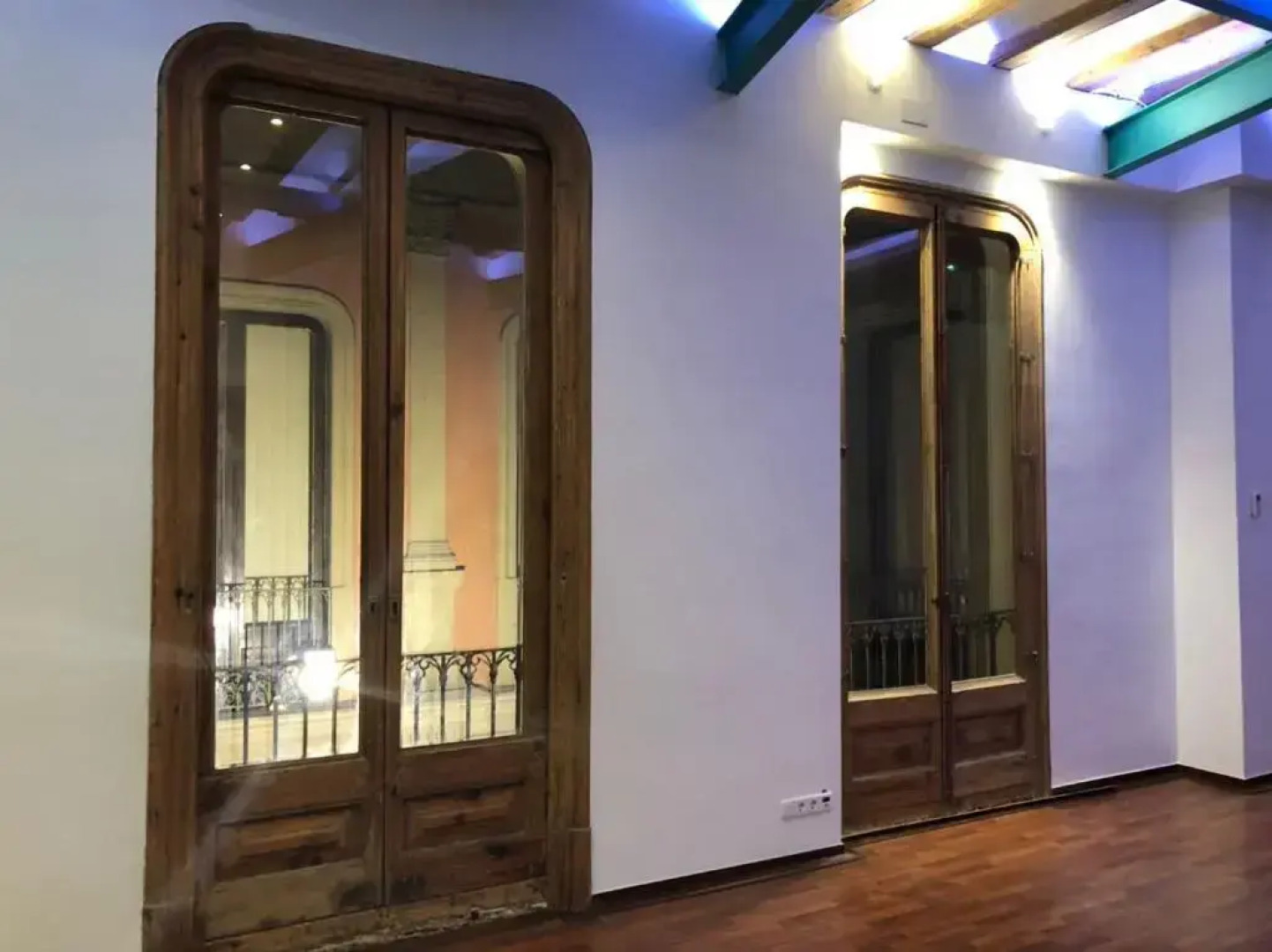 Las Ramblas Pasaje Bacardi Apartments