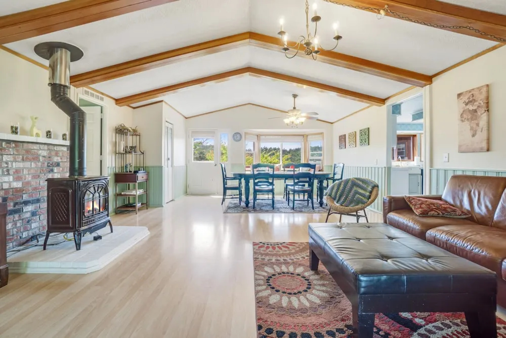 Deer Harbor View Cottages