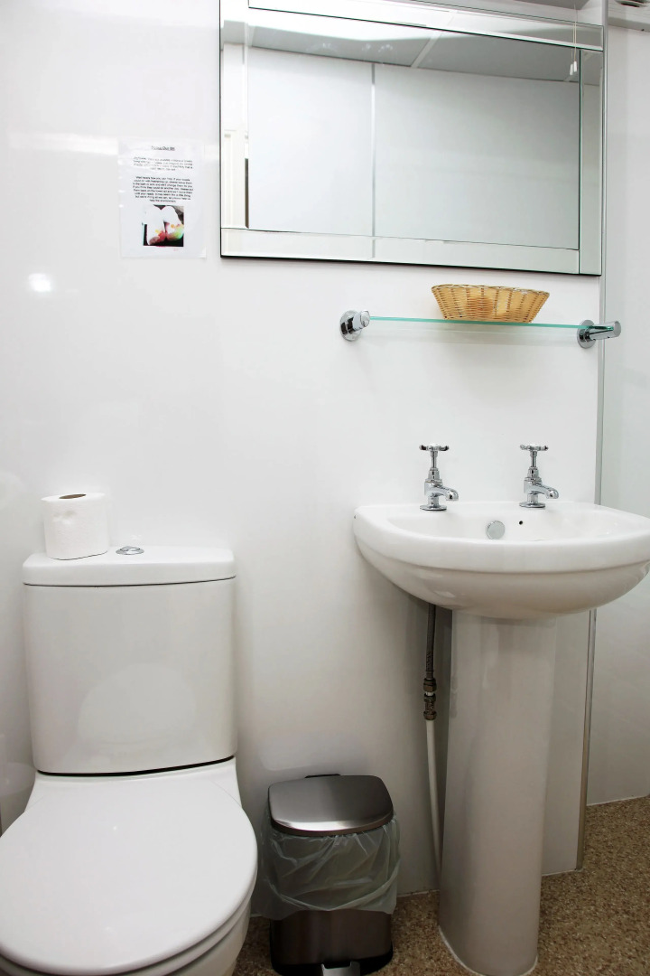 Columbia Hotel & Restaurant