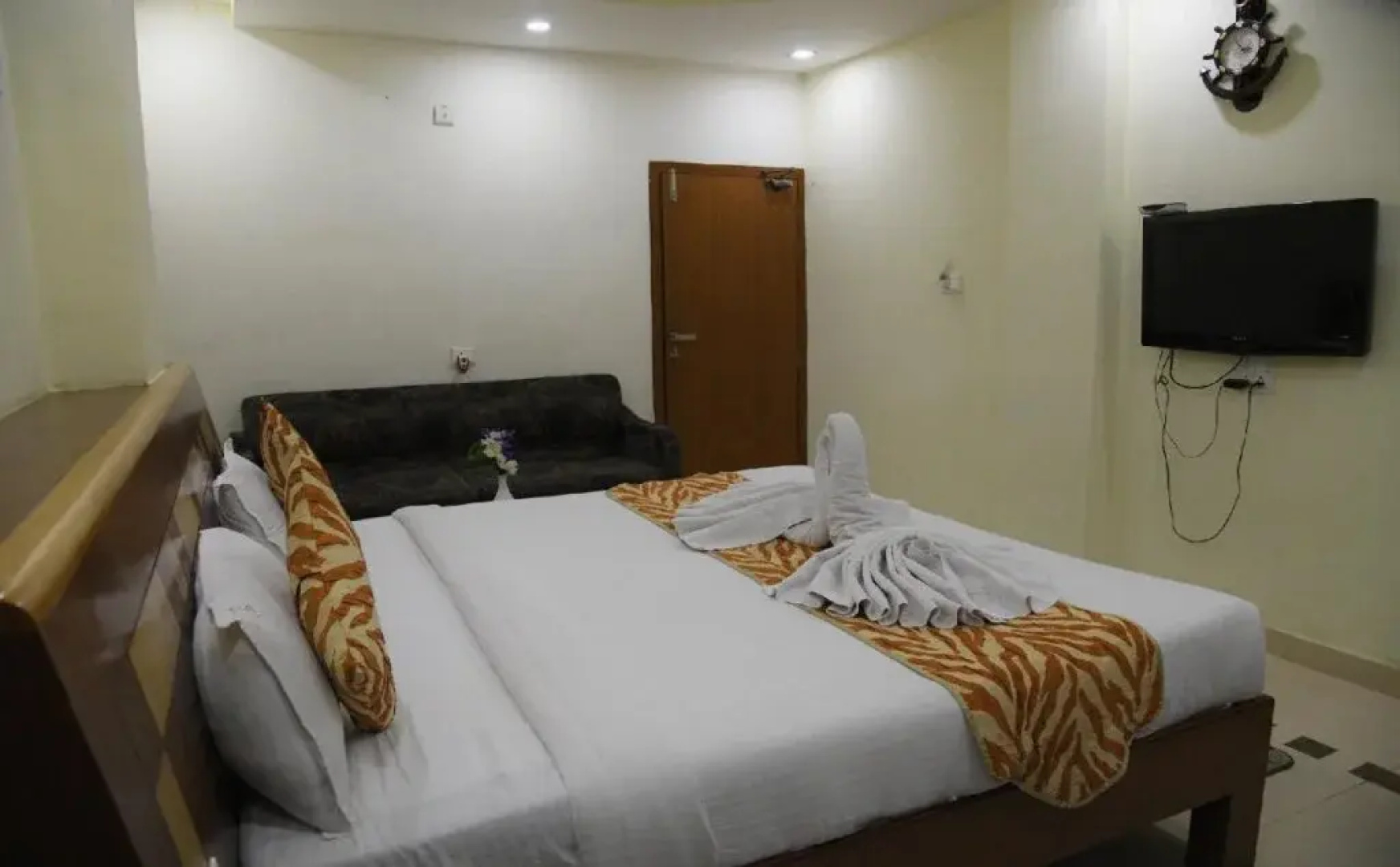 Hotel Vinayak Palace
