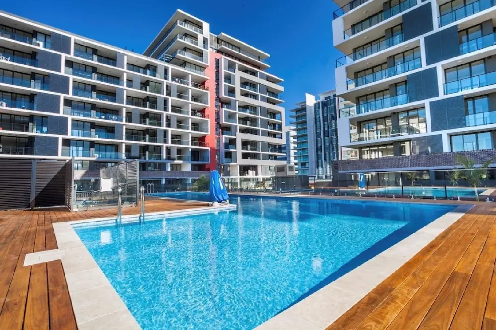 Wollongong CBD Ocean View Apartment