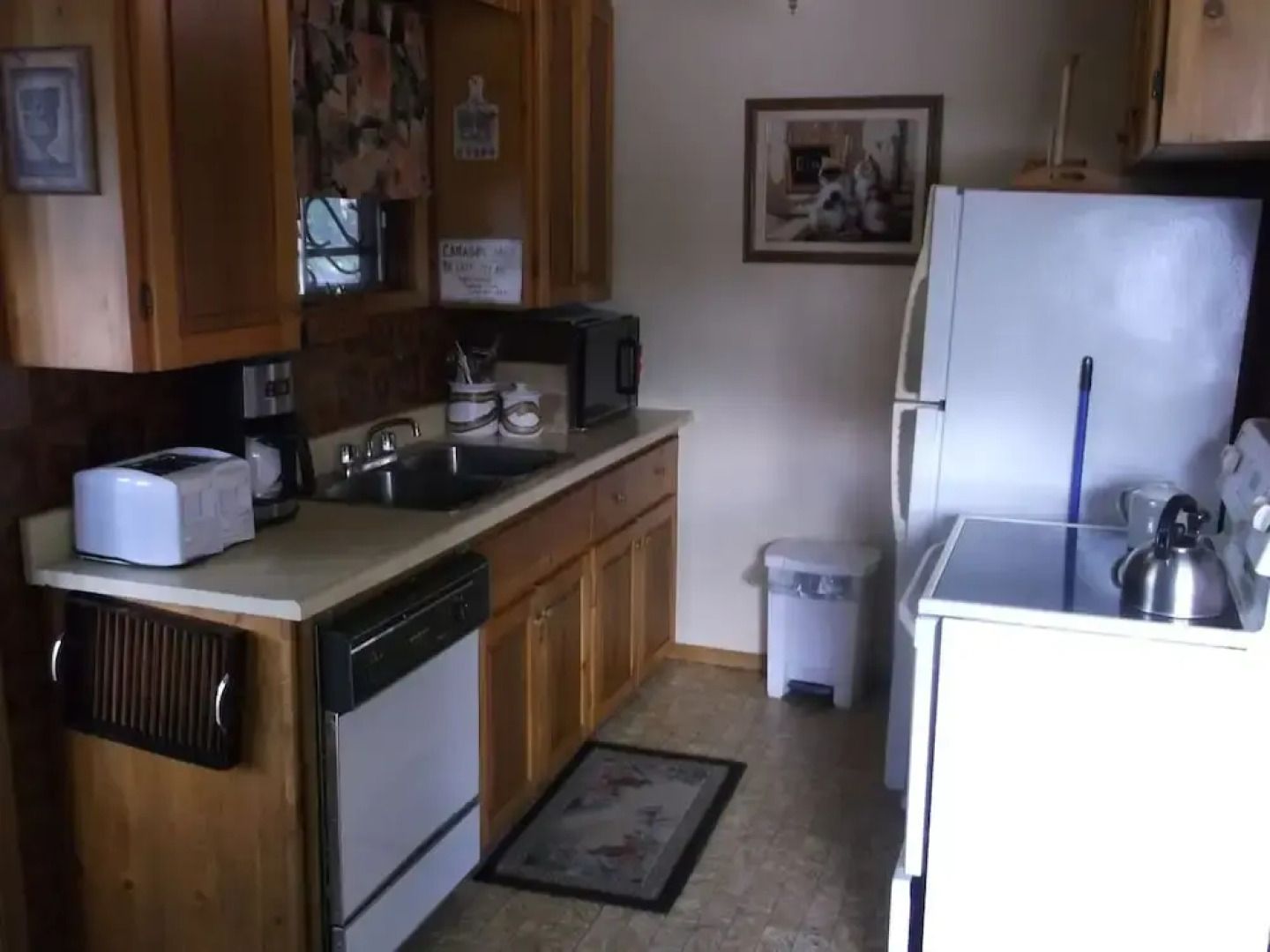 Chalkleys Sandy Bay Cottage Resort