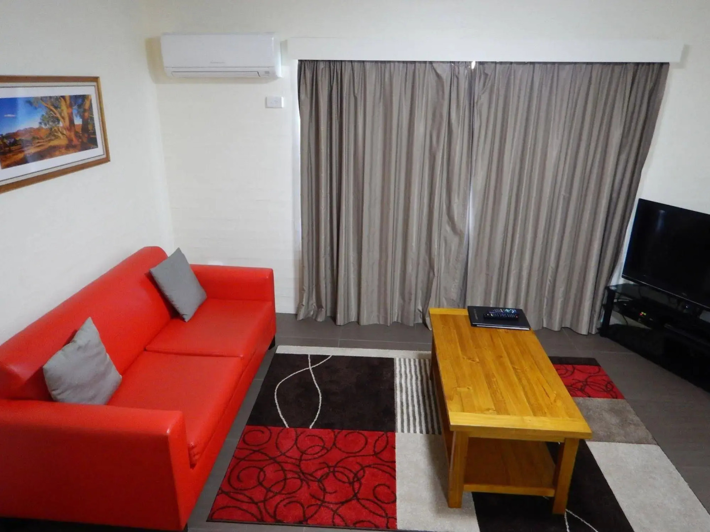 Manera Heights Apartment Motel