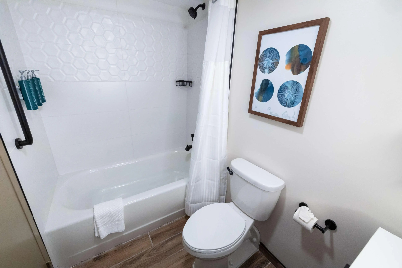 DoubleTree by Hilton Tinton Falls - Eatontown