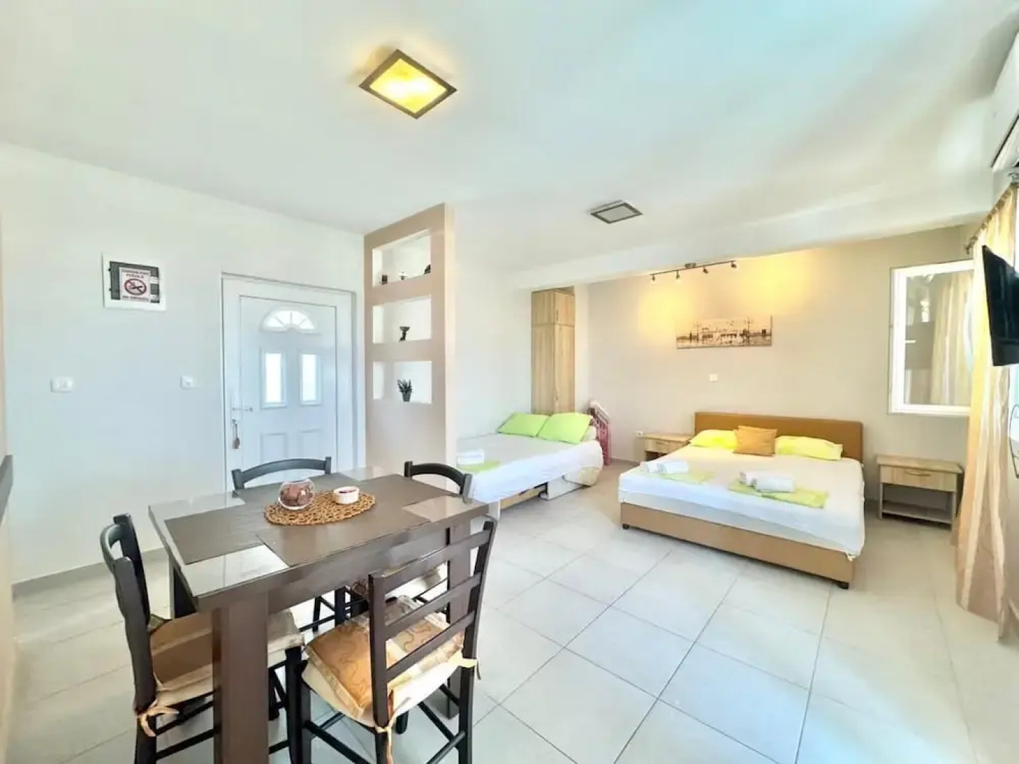 Apartments Janda Bijela