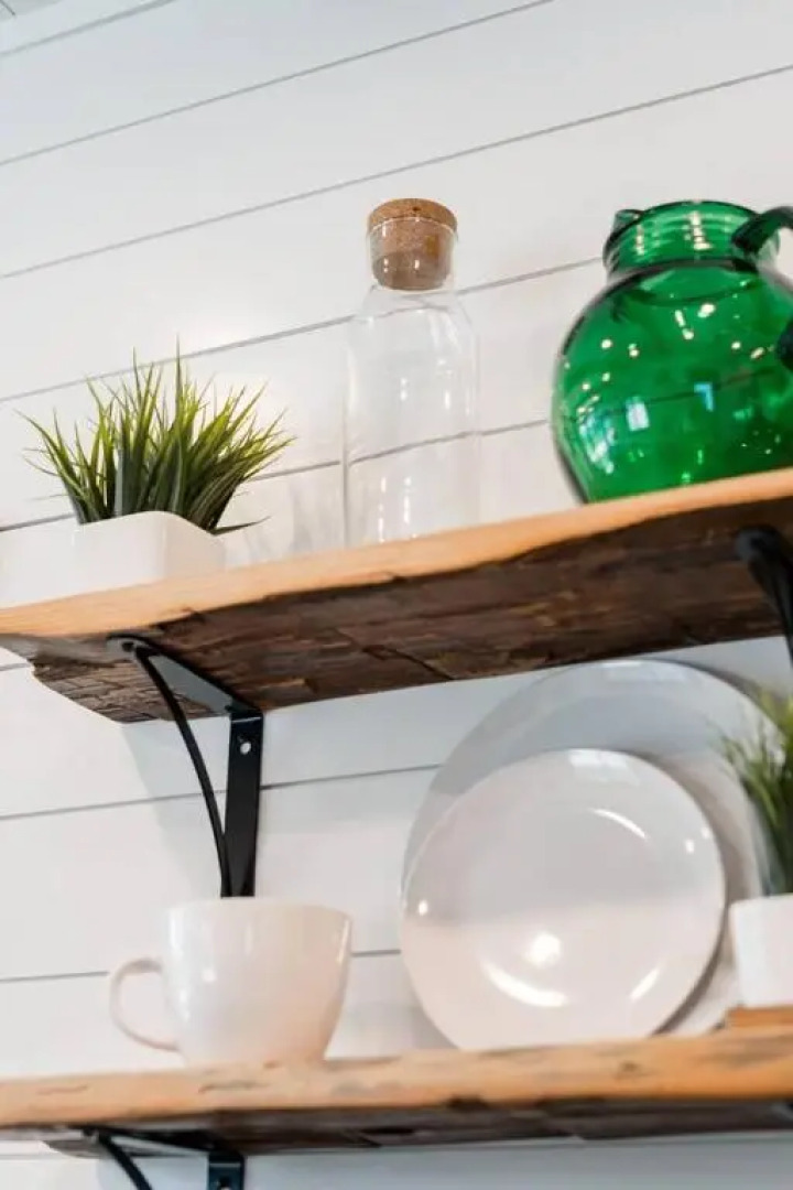 Stunning CargoHome Near Waco, Magnolia and Baylor