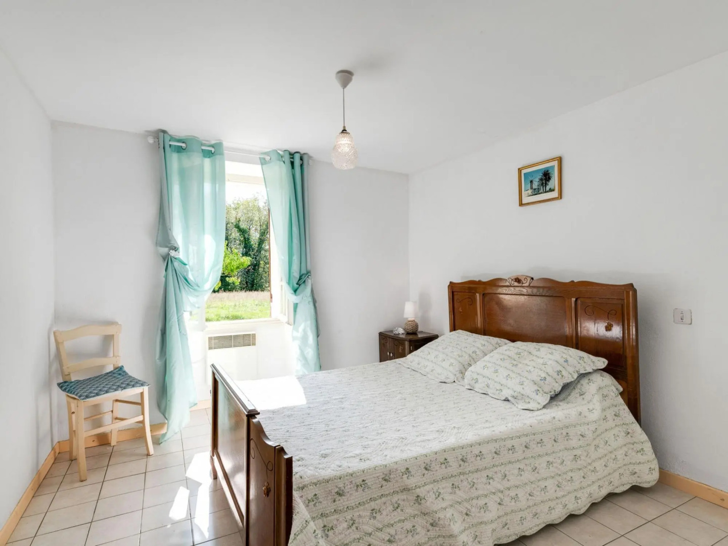 Luxurious Holiday Home in Cendrieux with Garden House