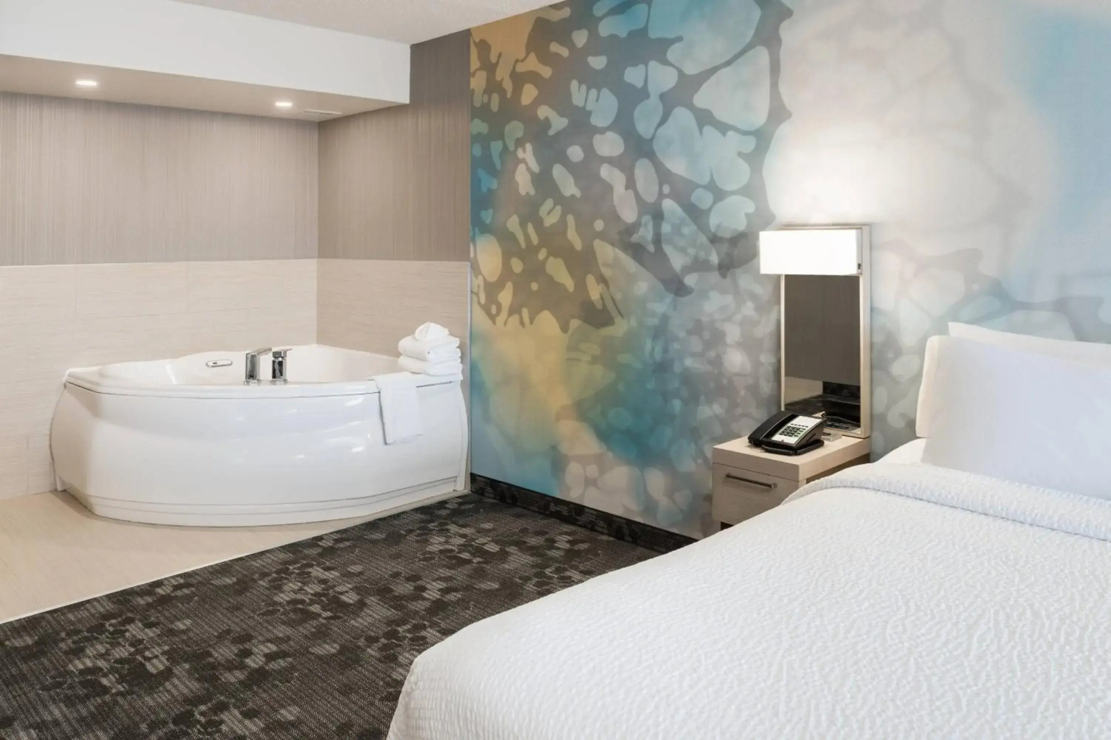 Courtyard by Marriott Toronto Vaughan