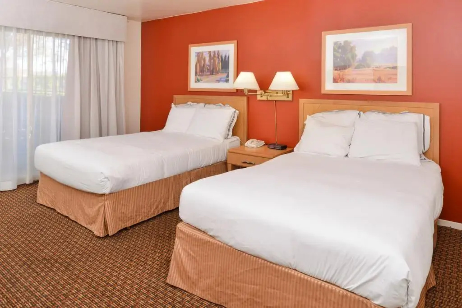 Red Lion Hotel Woodlake Conference Center