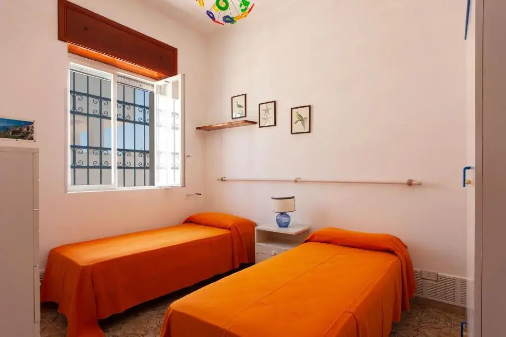 Villa fronte spiaggia con 3 camere e 2 bagni m730