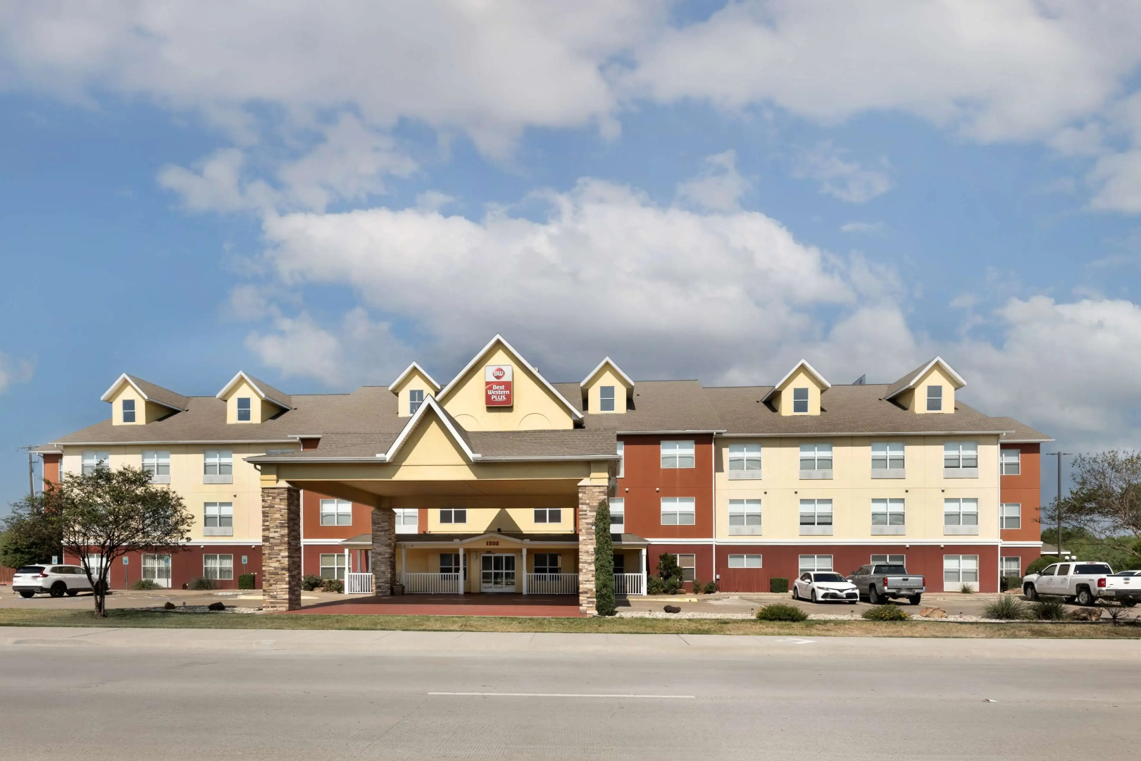 Best Western Plus Waco North