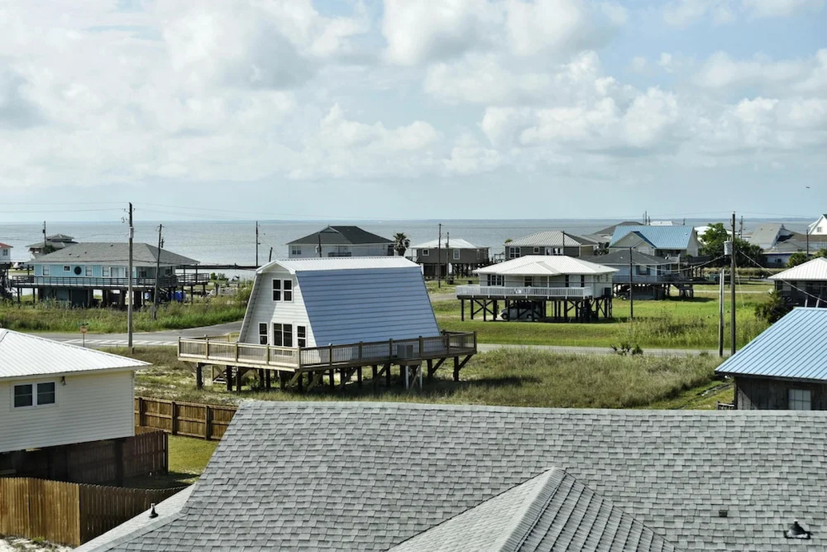 Sonny Daze - 105 Quebec Ct