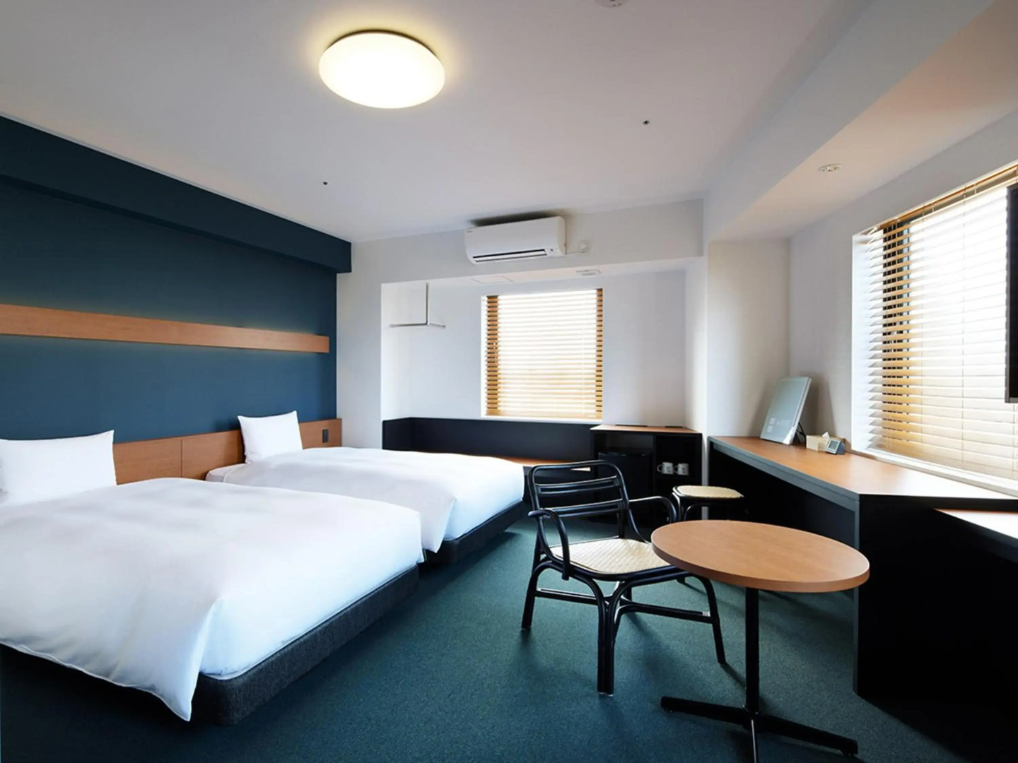 hotel androoms Naha Port