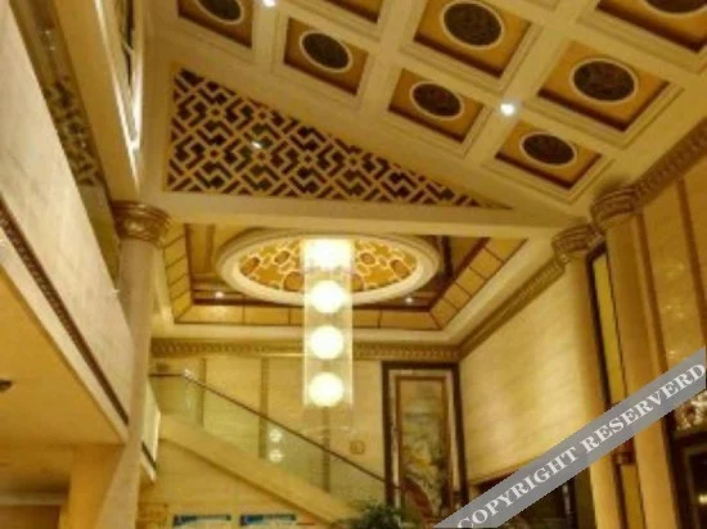 Yiren Old Town Hotel