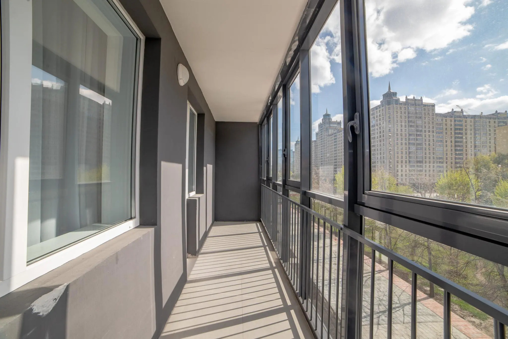 Дом для вас на улице Декабристов