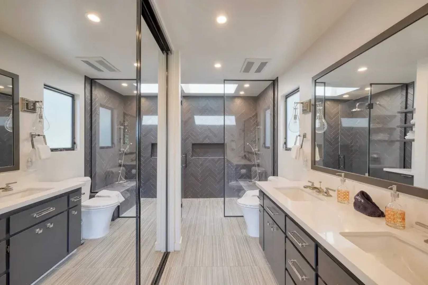 Kenwood Vista by Avantstay 7acres w/ Pool, Fire Pit, Vineyard Views