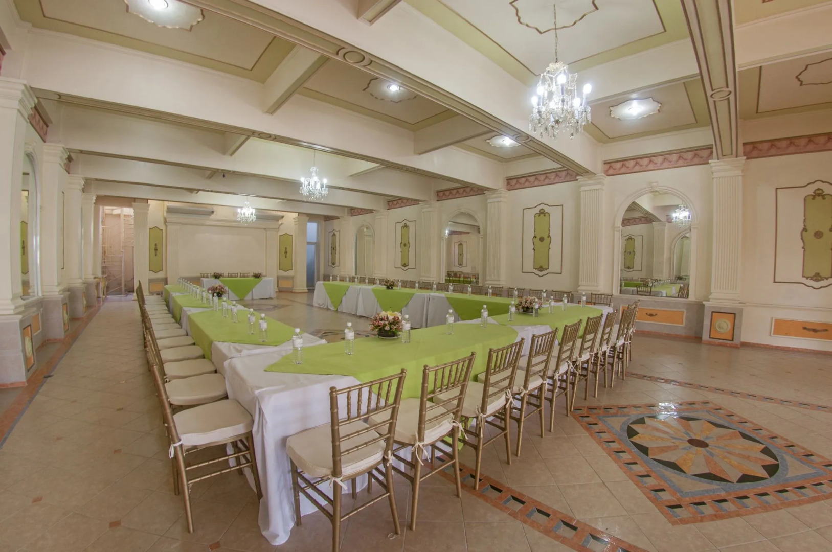 Hotel Villa Las Margaritas Plaza Cristal