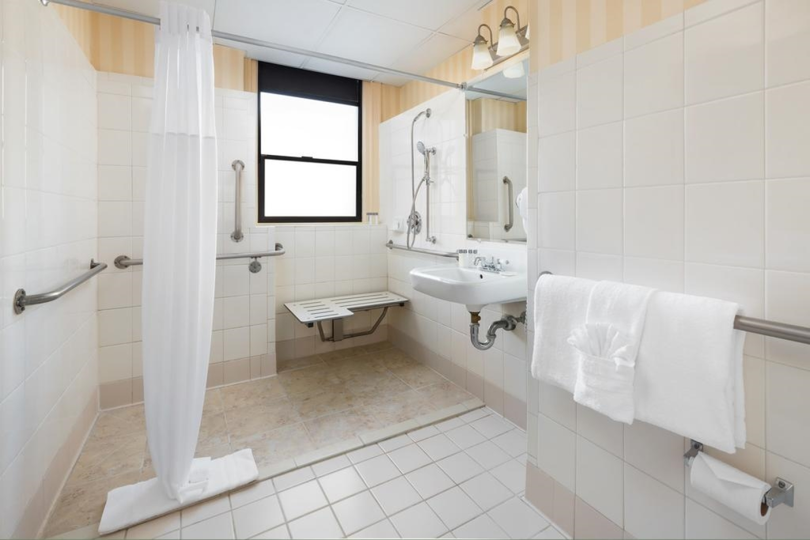 Hotel Whitcomb - A Historic San Francisco Hotel 