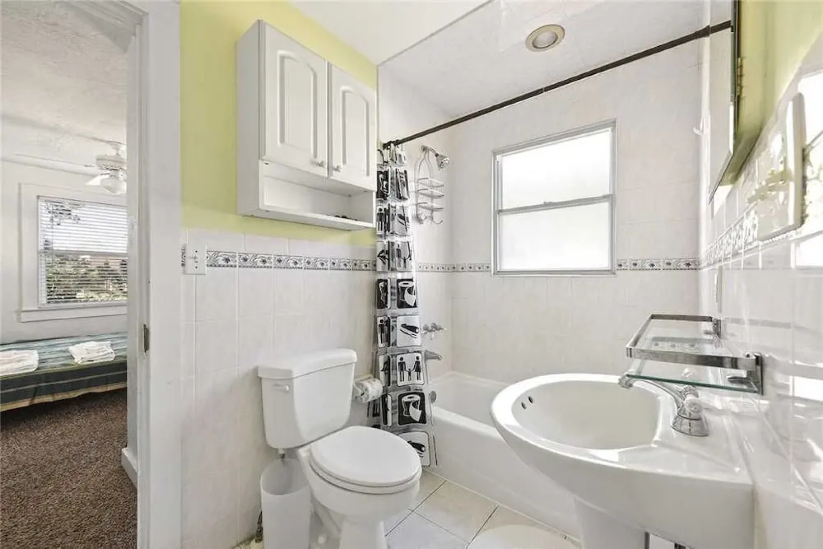 Coconut Cottage - Two Bedroom Home