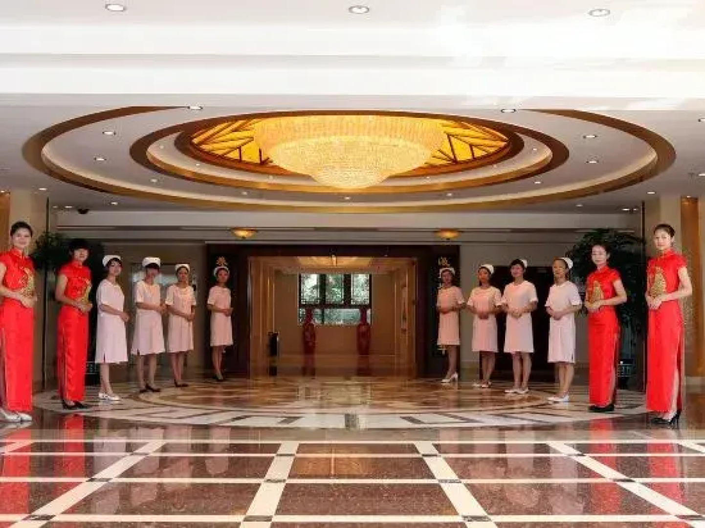 Golden Peacock Hot Spring Center