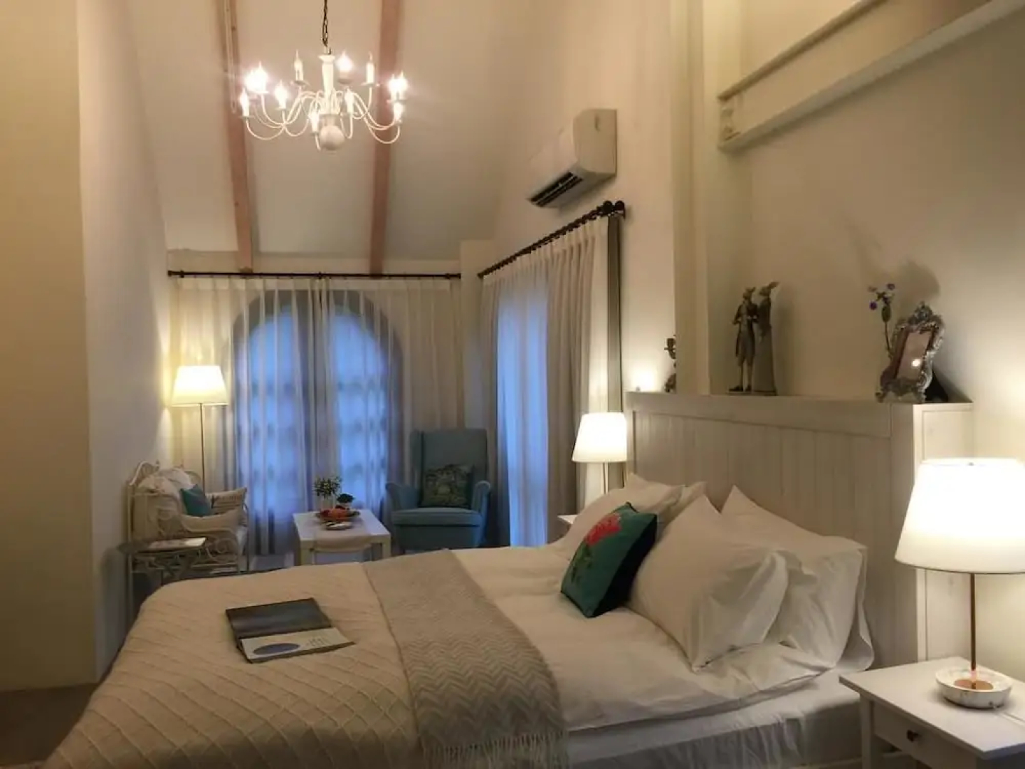 Artvilla Village