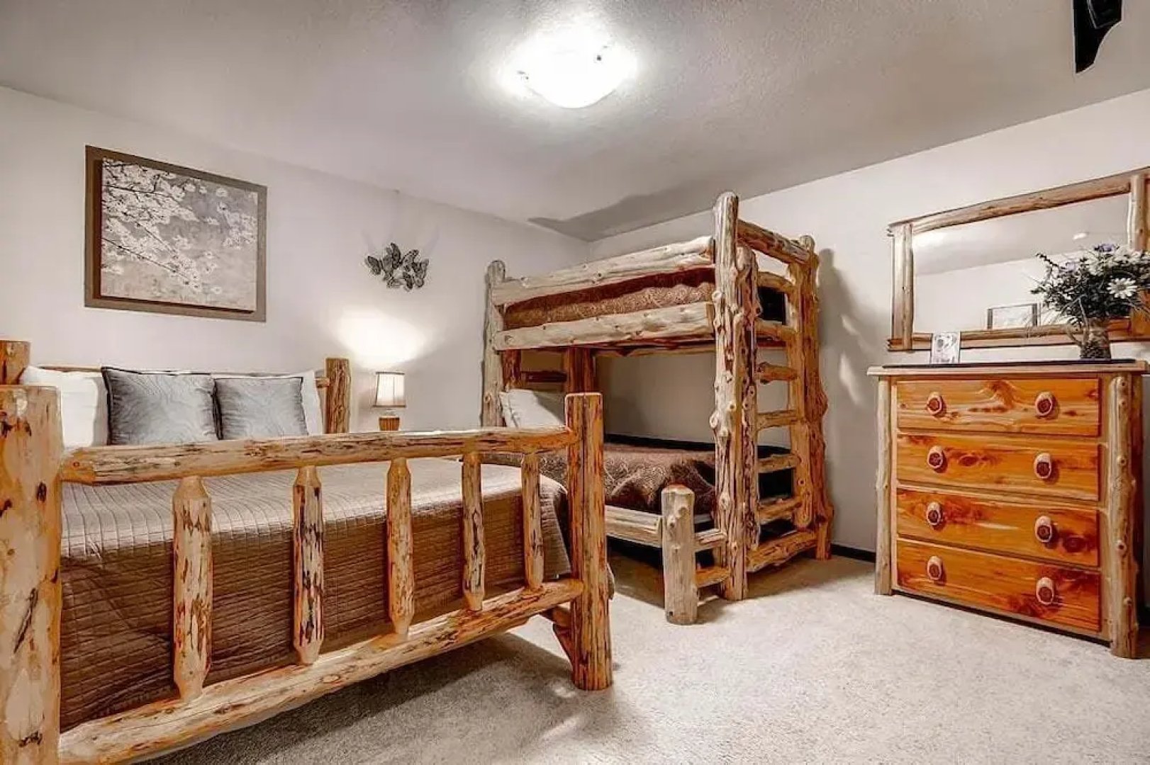 Park Place 101c 2 Bedroom Condo by RedAwning