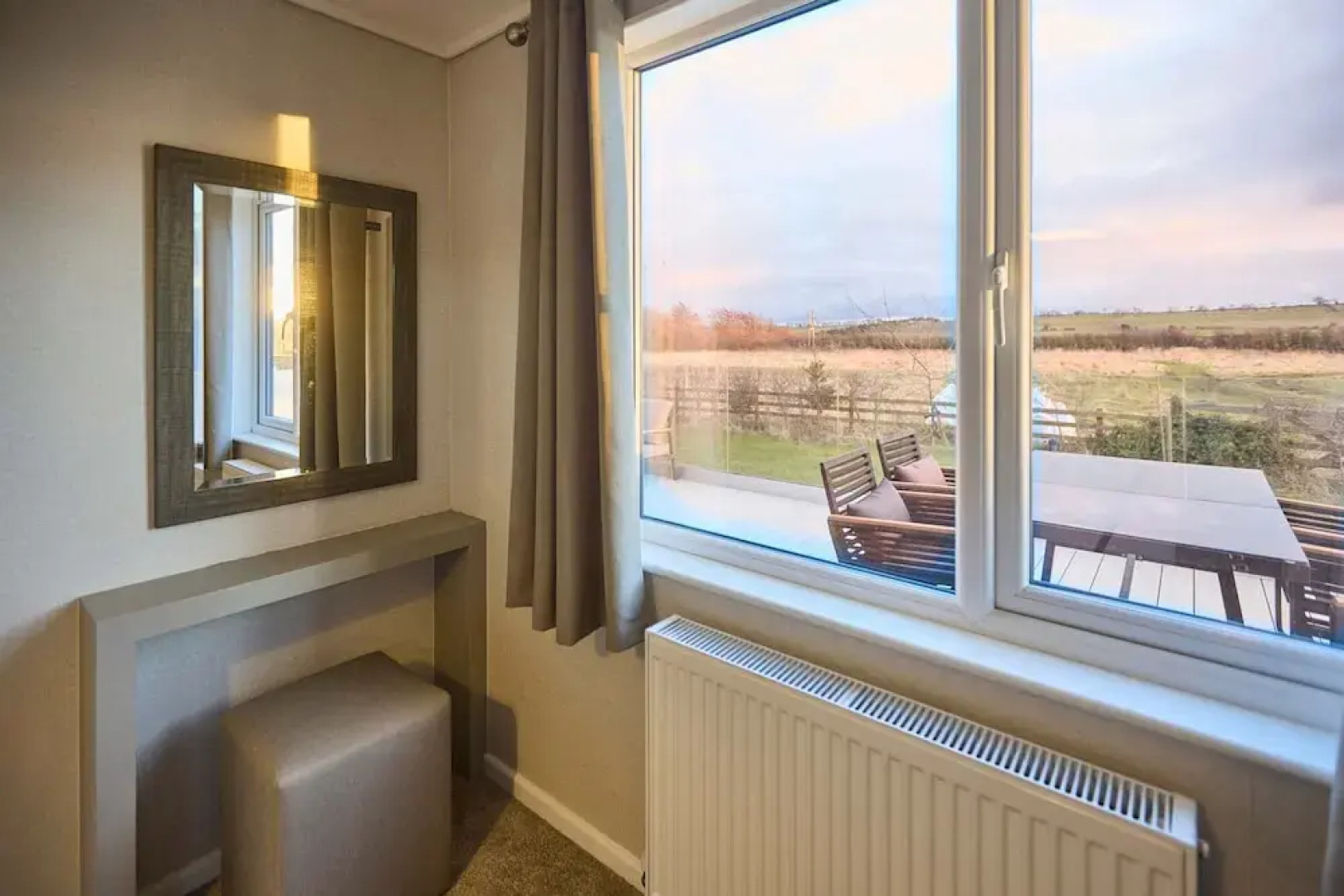 Host Stay Hazelwood Deluxe Lodge