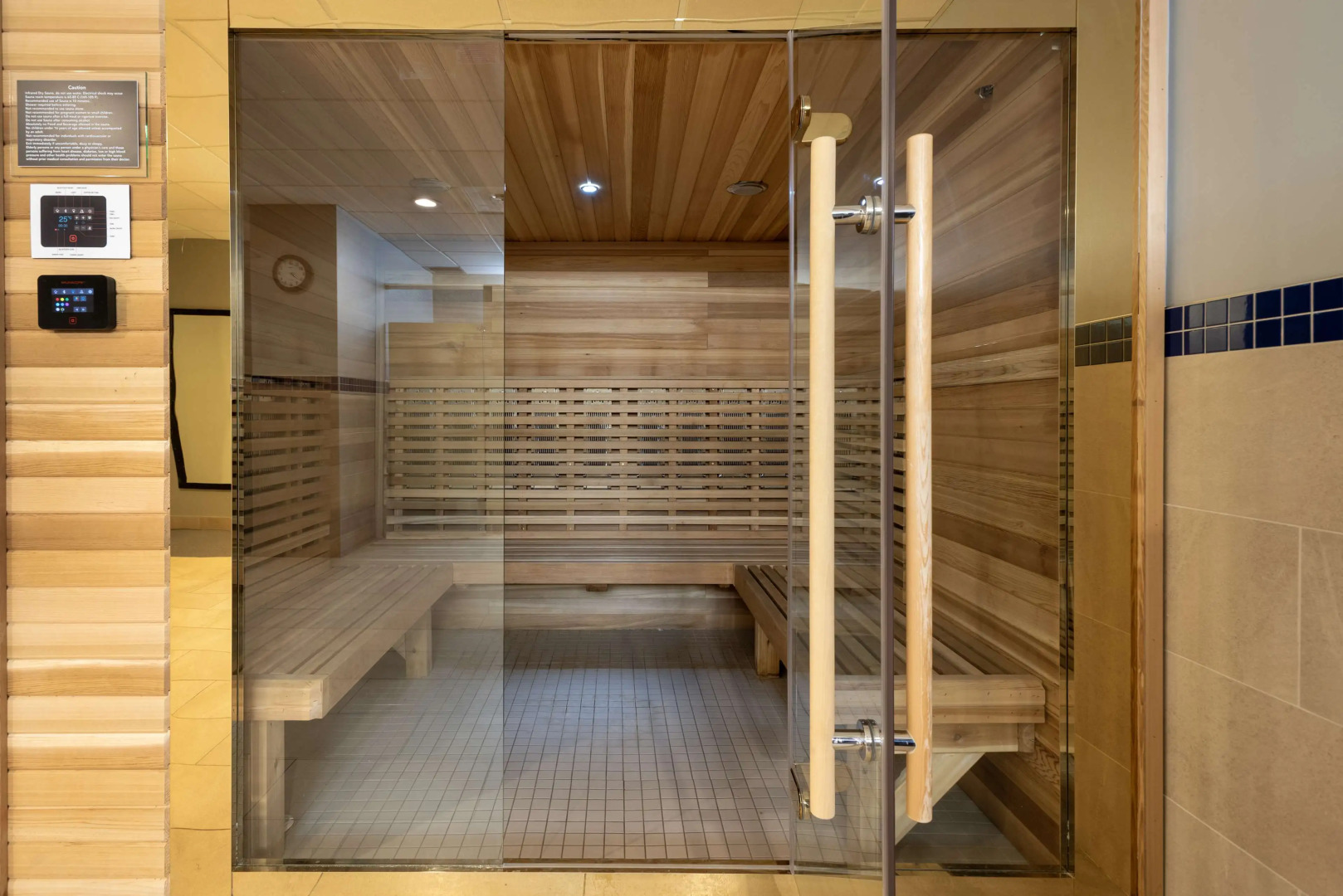 Best Western Plus Port O'Call Hotel