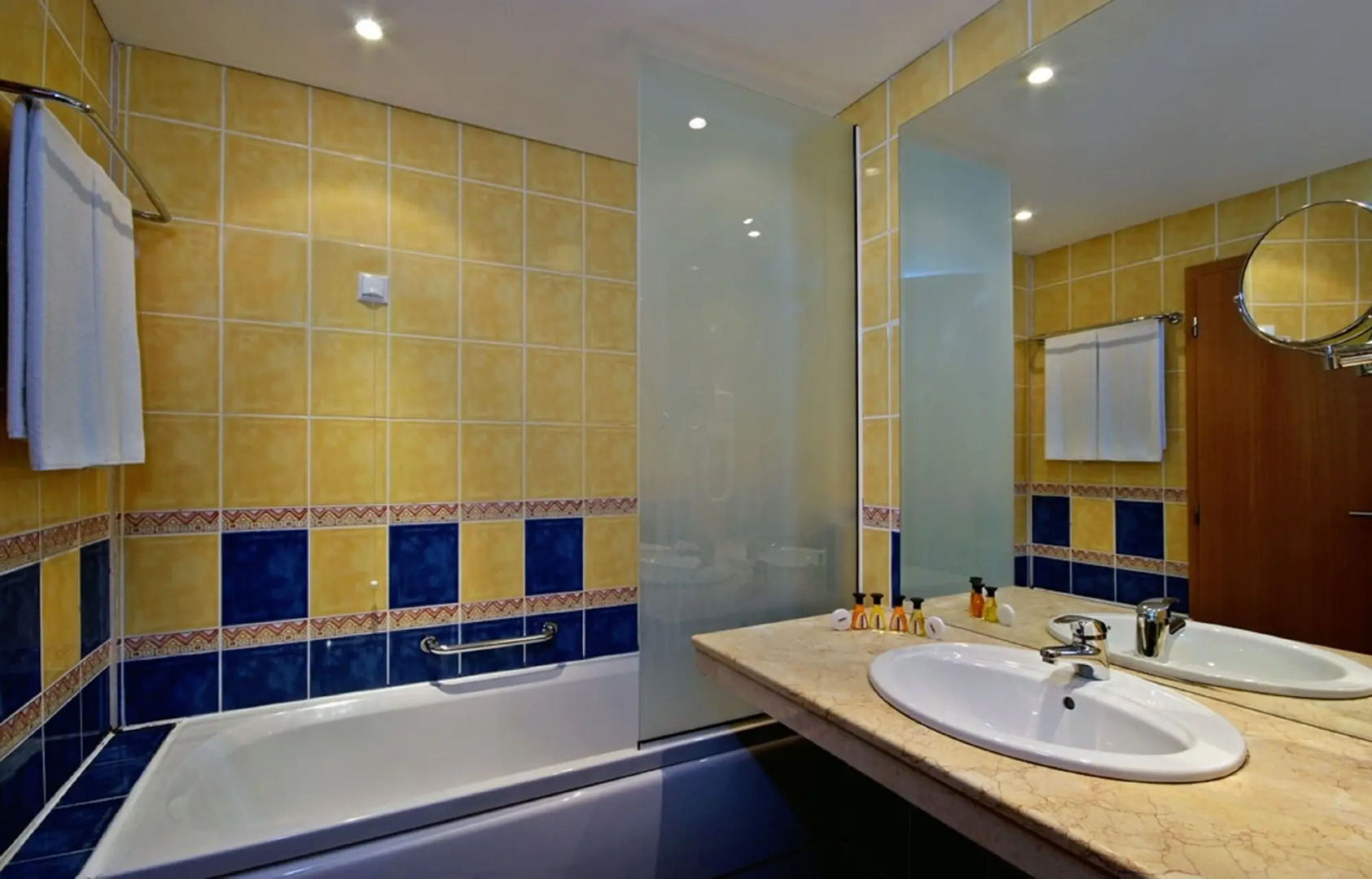 Sol Nessebar Bay & Mare Resort