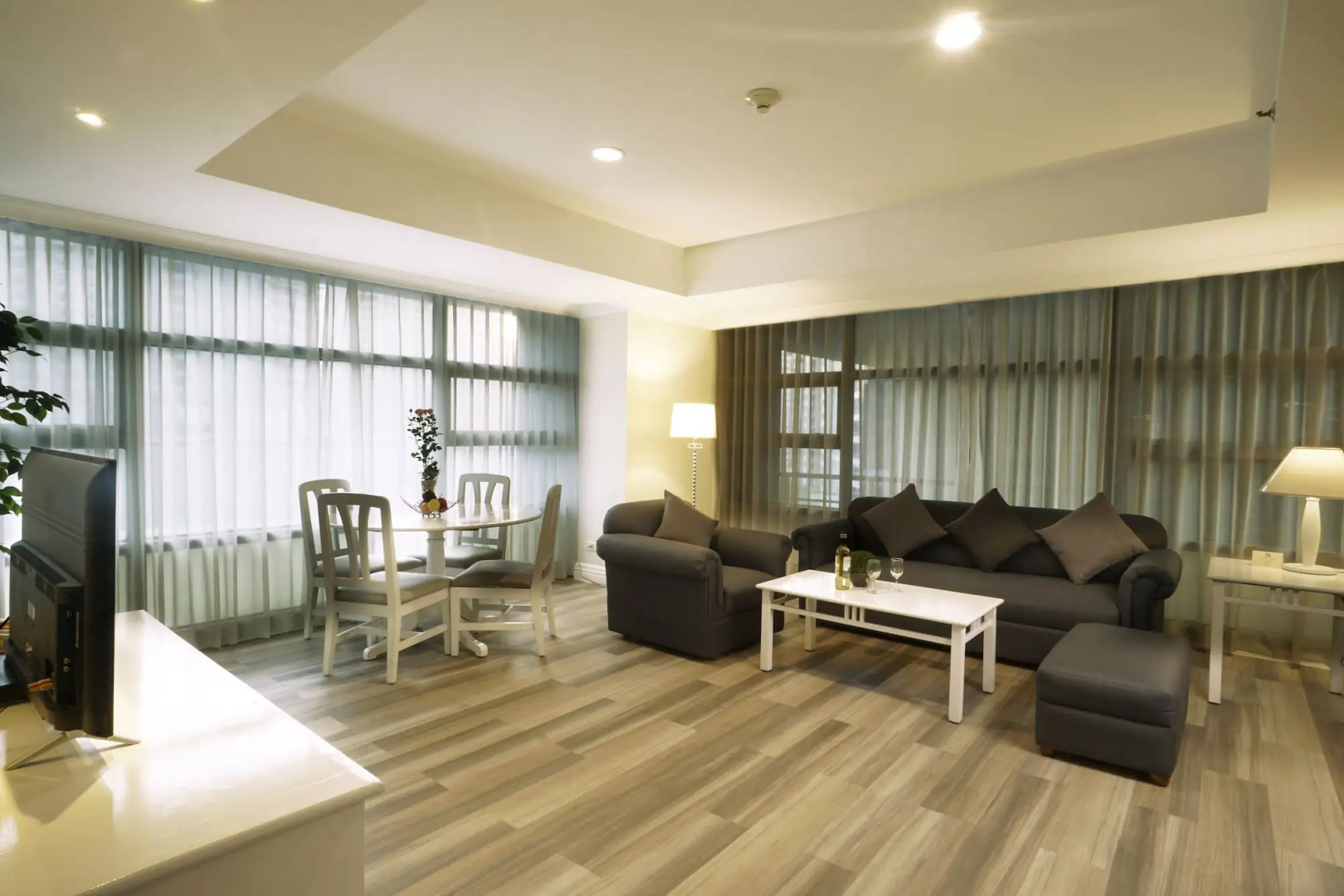 Infinity Tower Suites