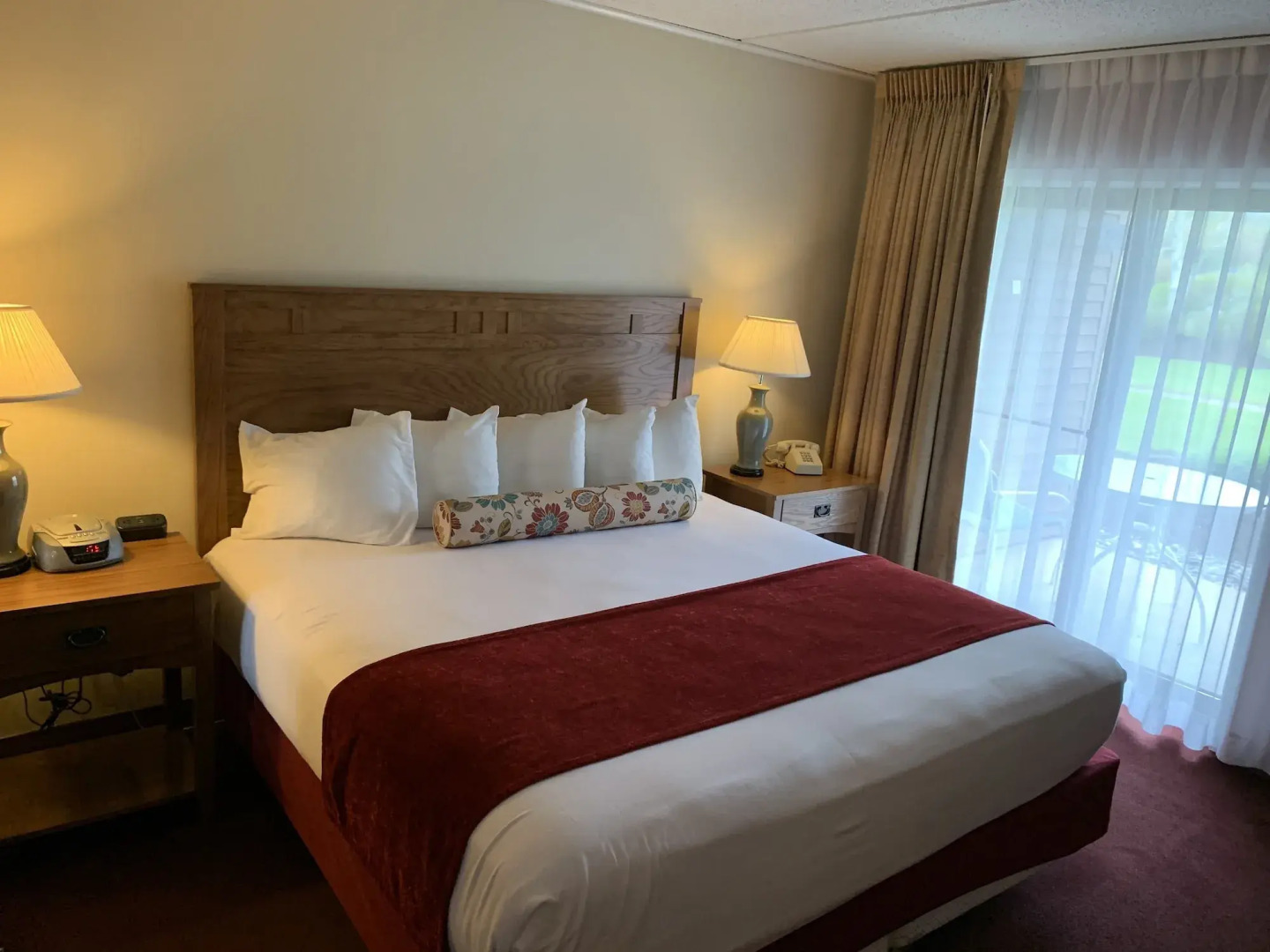 Fireside Inn & Suites Gilford