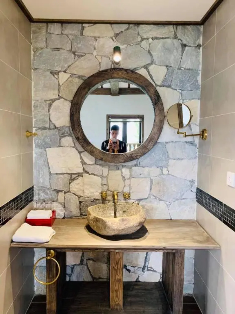 Sapa CatCat Hills Resort