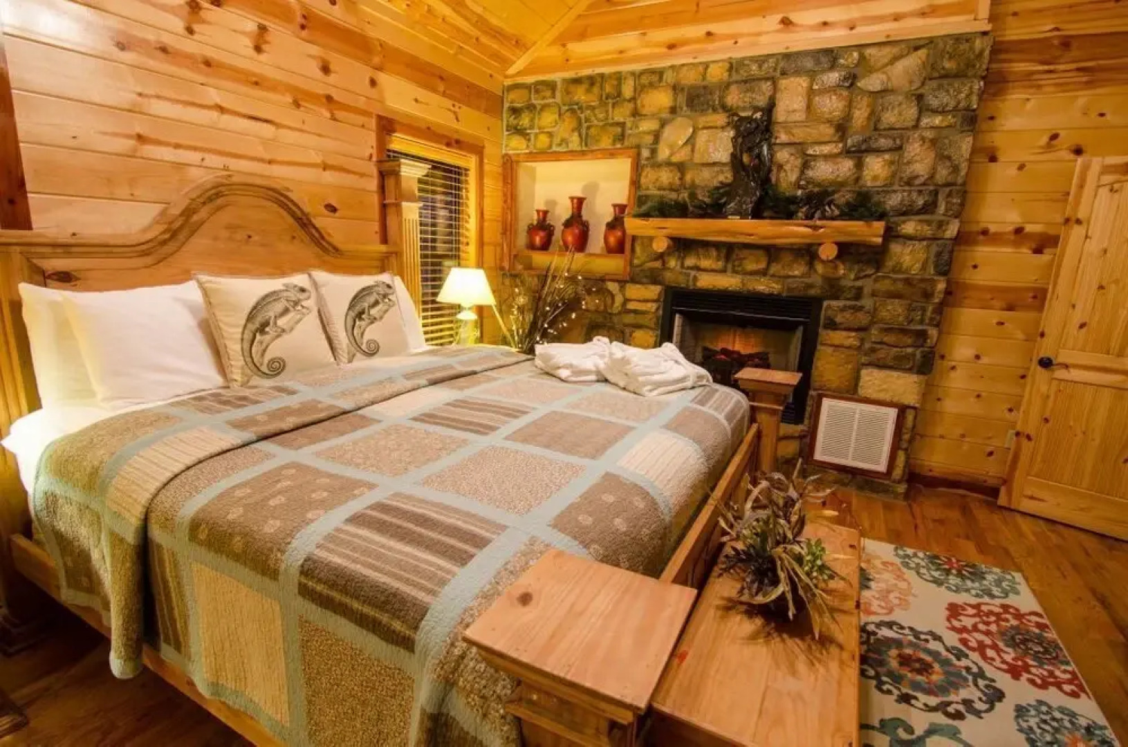 Leaping Lizard Lodge - 4 Br Cabin