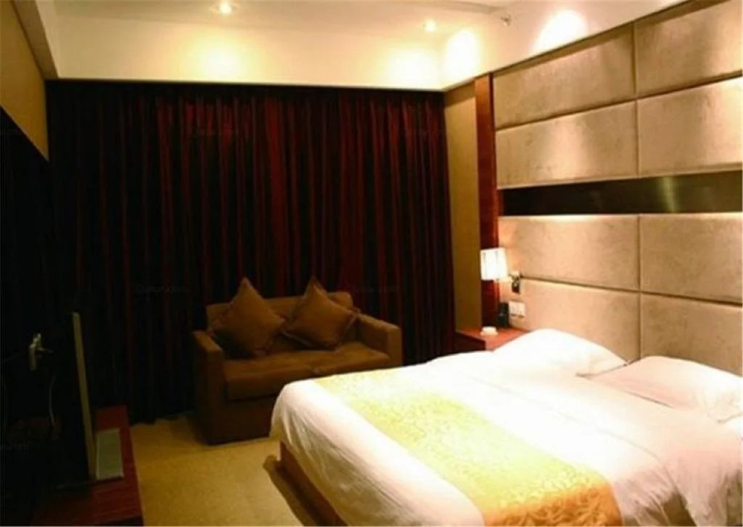 Jilin Yueda Holiday Hotel