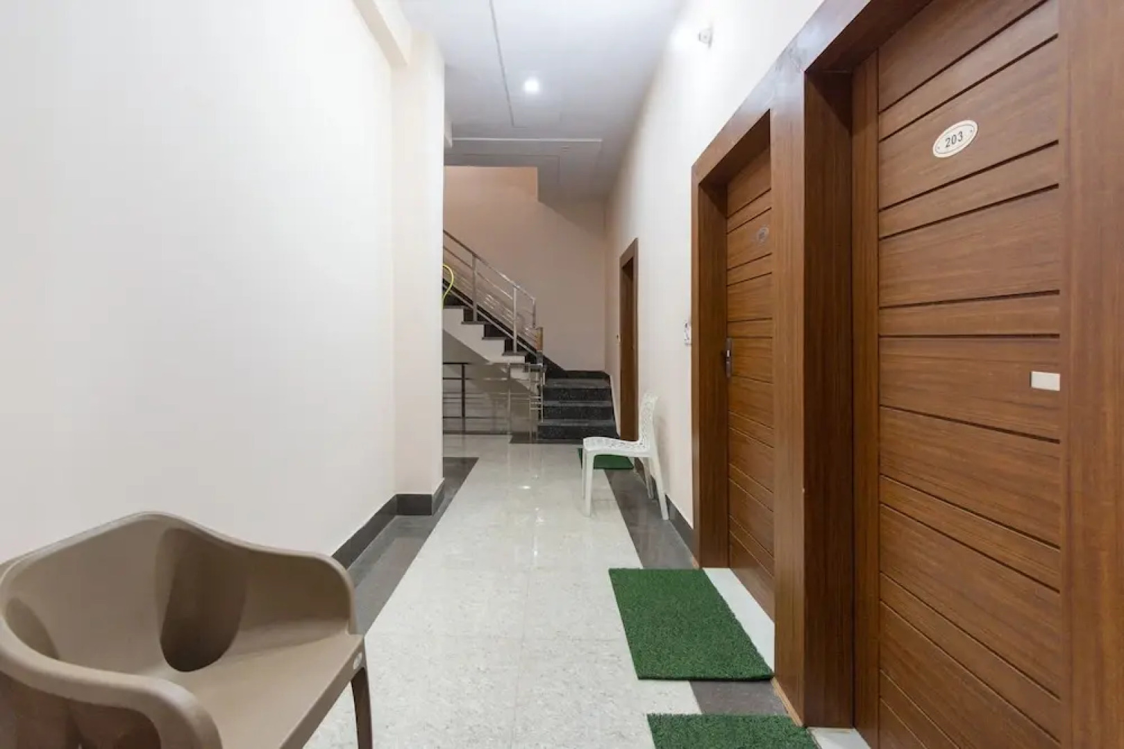 OYO 44100 Green Valley Lodge