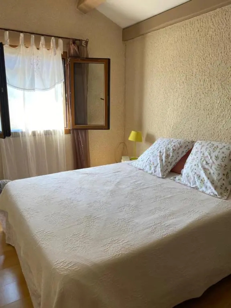 Jolie maison de village, à 2 min à pied du lac d'Esparron de Verdon