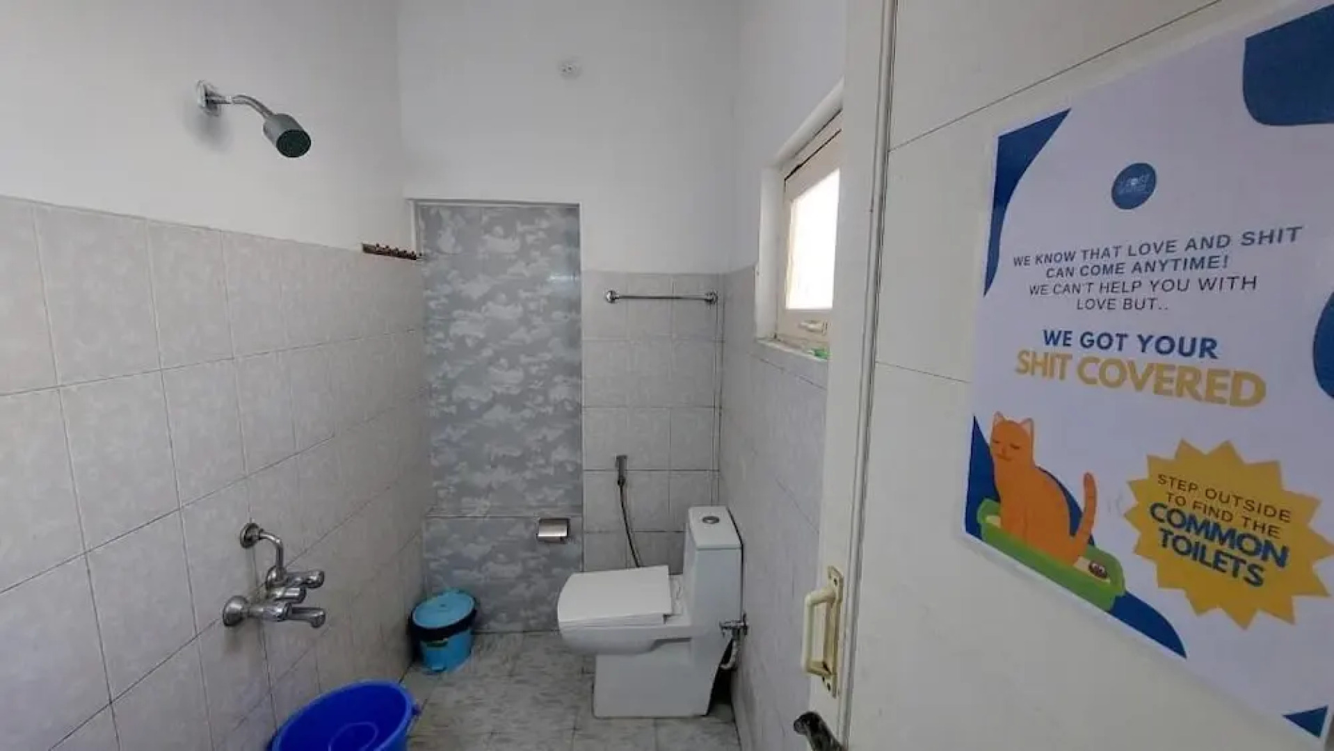 The Lost Hostels-Bir - Landing Site