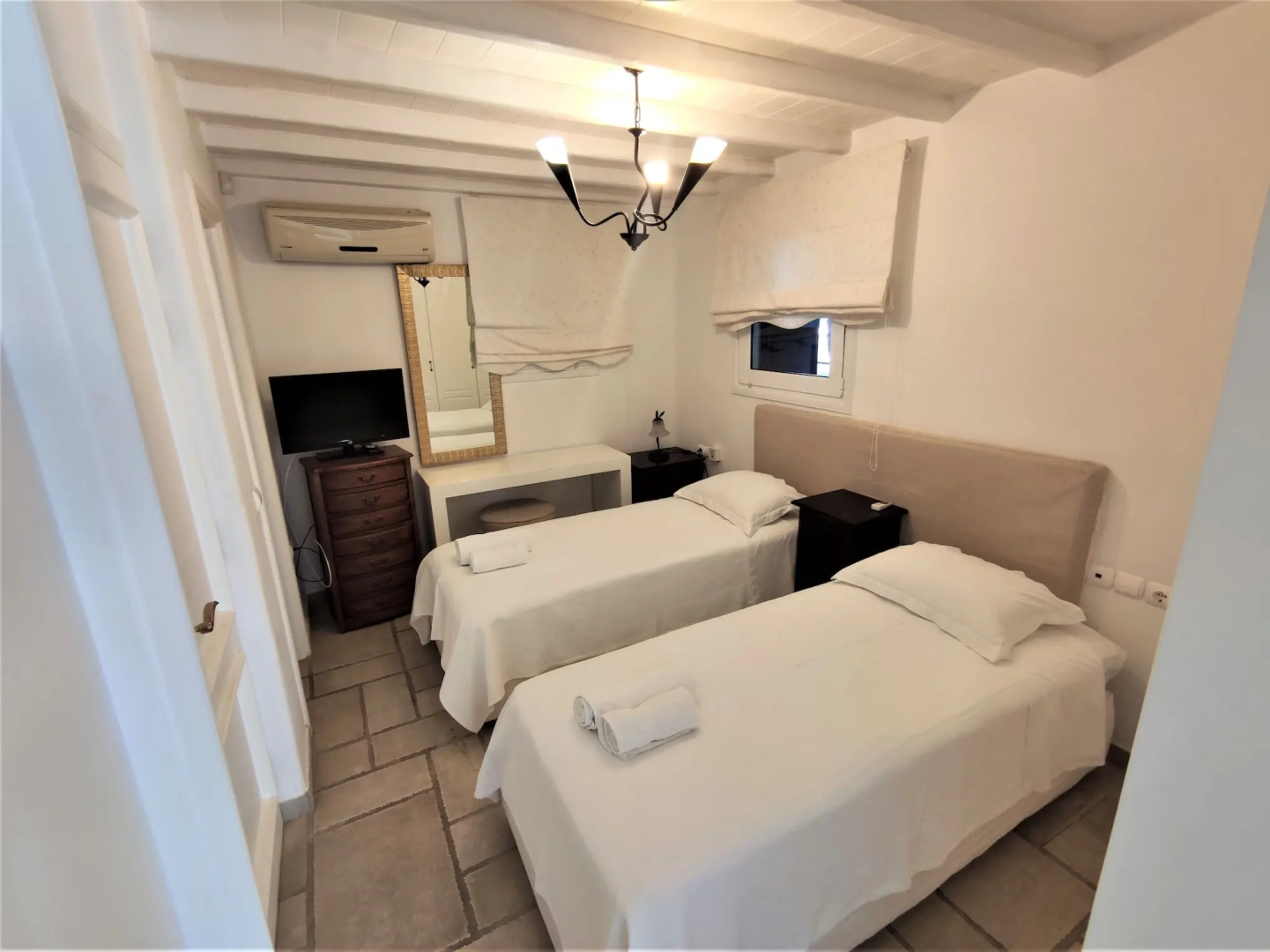 Mykonian Iros Suites & Villas