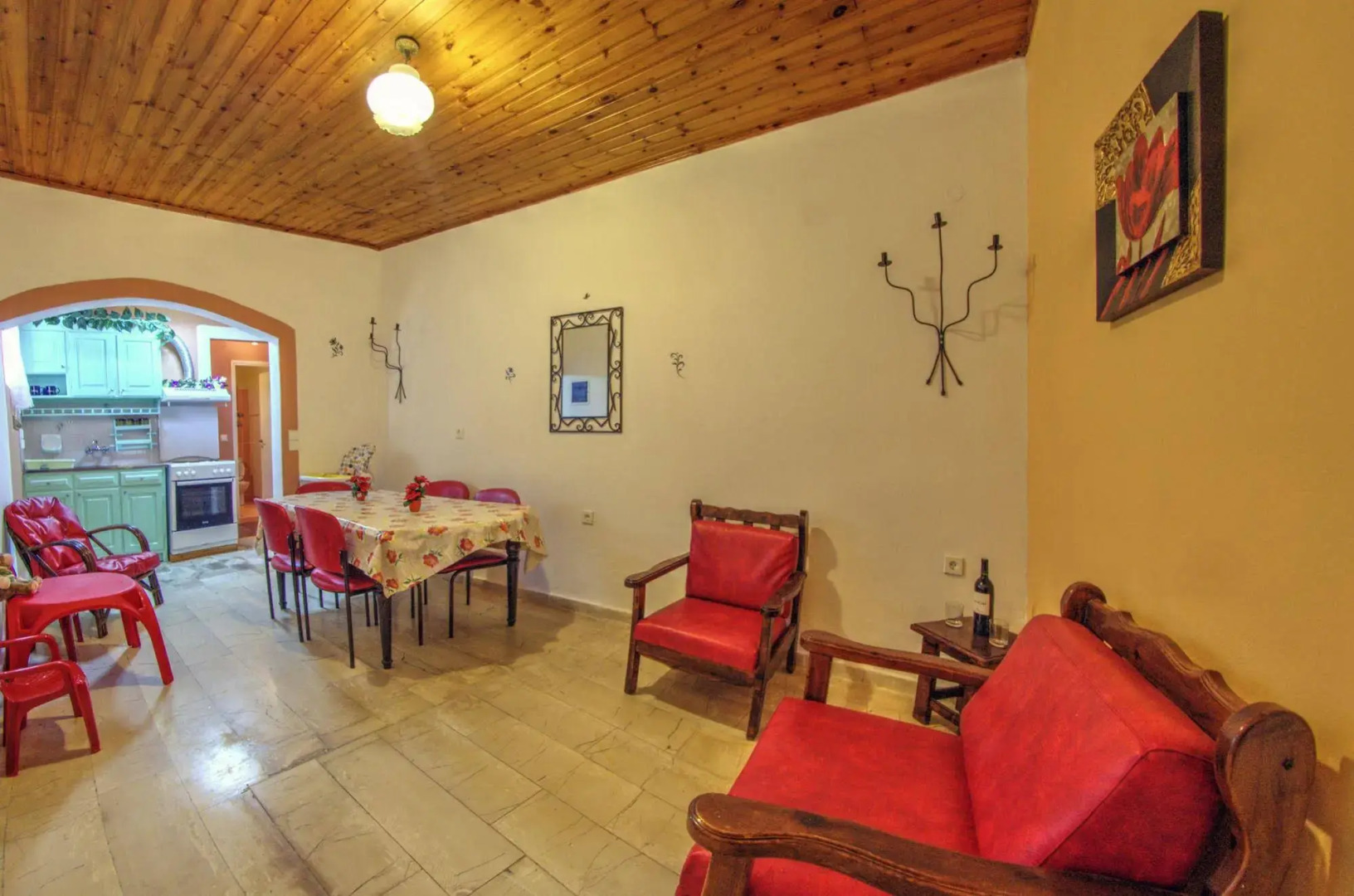 Eleni Family Apartments