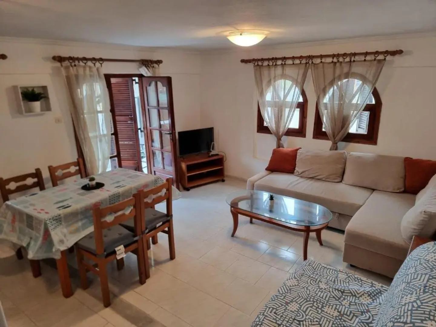 Lucas4 Flogita apartment